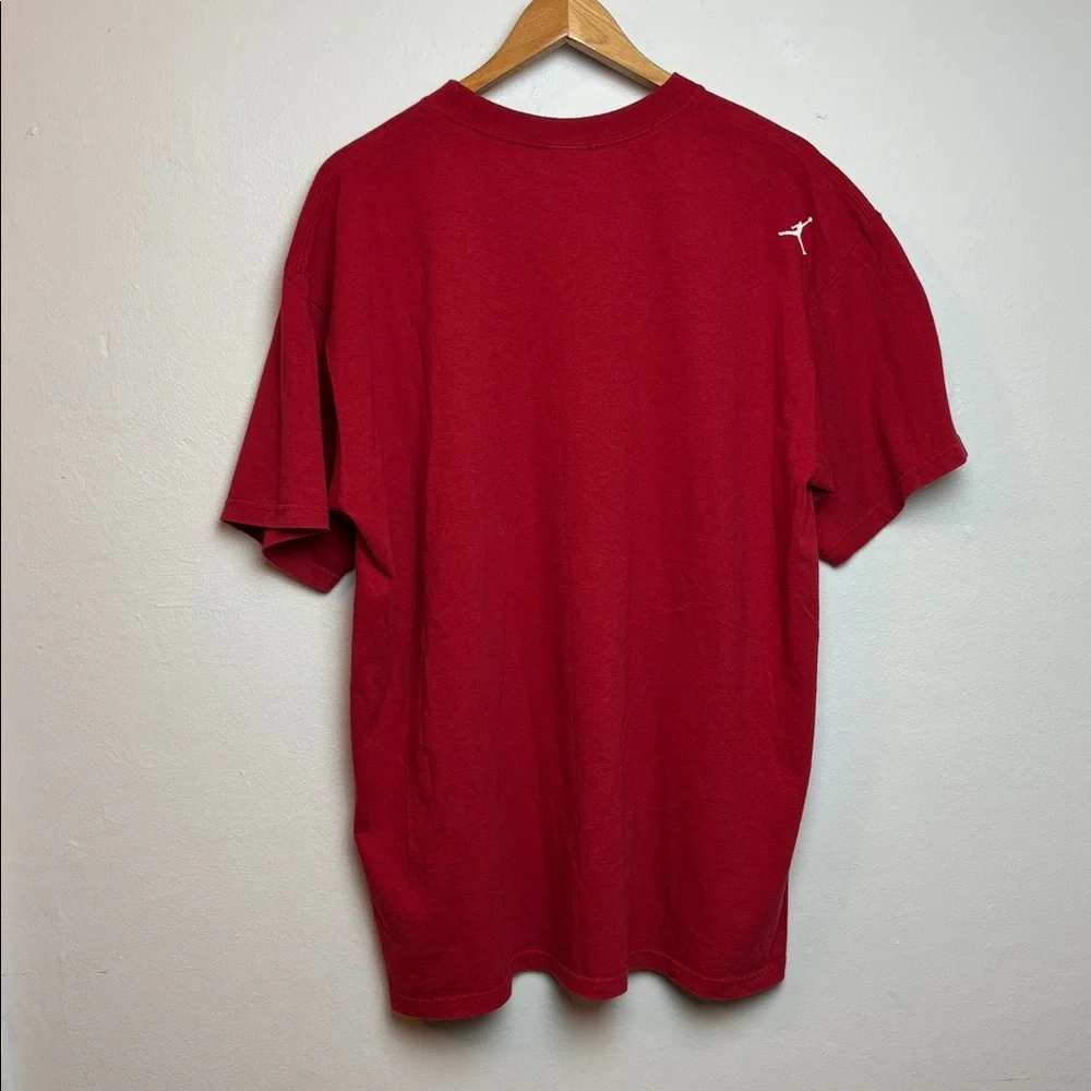 VTG Nike Air Jordan Retro Kicks T-Shirt Authentic‎ Classics Men’s Large Red